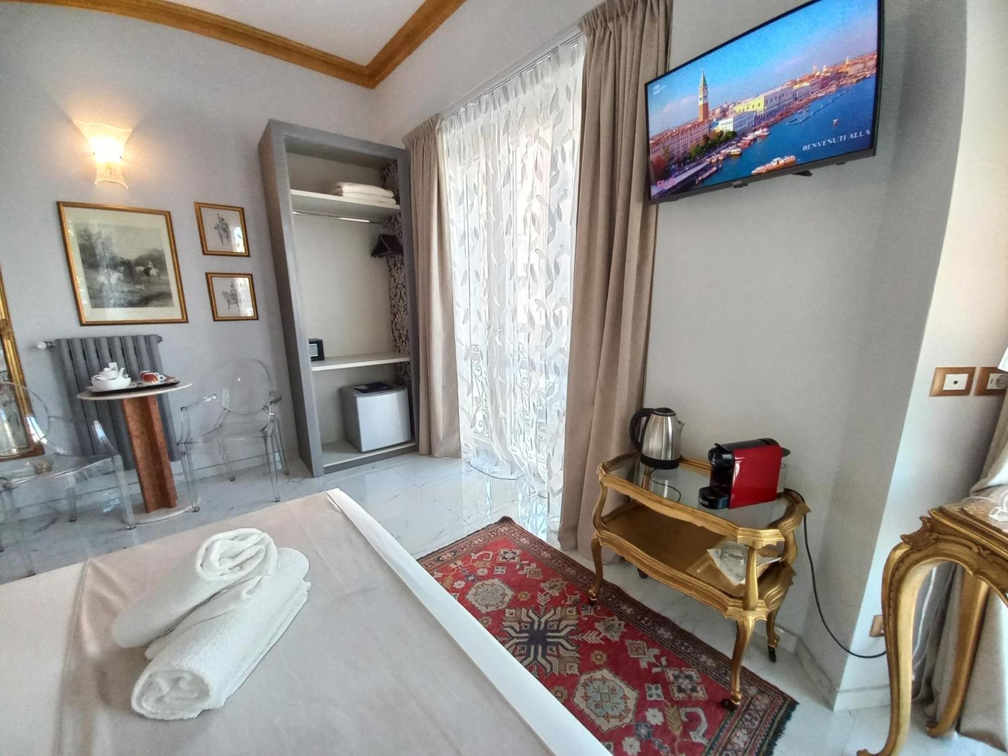 Dorotea Rooms Torino Centro Екстер'єр фото